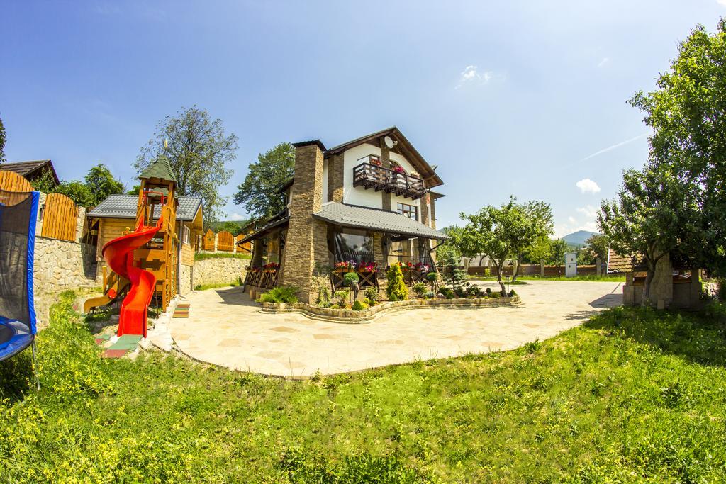 Hata Hutsula Mykulychyn Extérieur photo