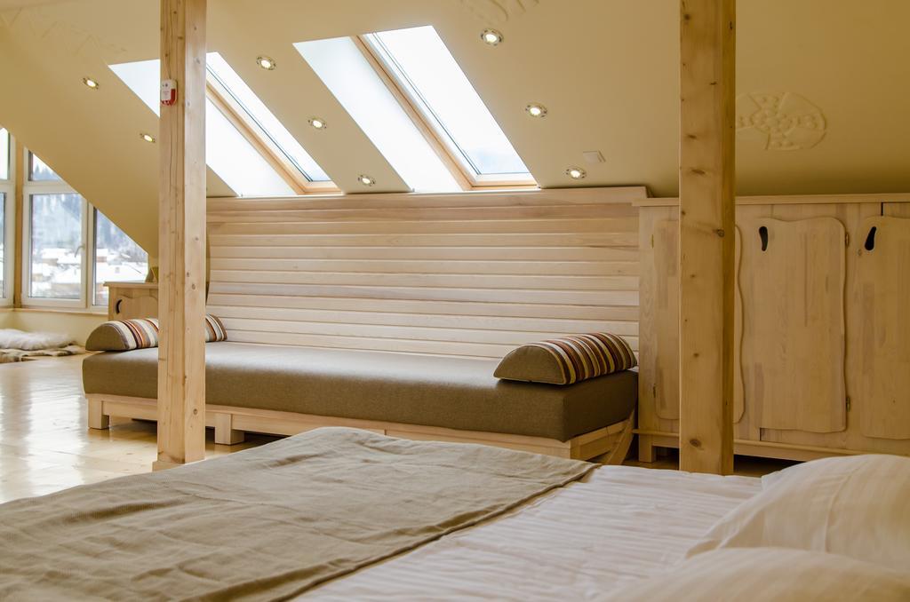 Hata Hutsula Mykulychyn Chambre photo